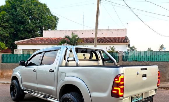 Nunua Ilio tumika Toyota Hilux Nyingine Gari ndani ya Maputo nchini Maputo Nunua Ilio tumika Toyota Hilux Nyingine Gari ndani ya Maputo nchini Maputo