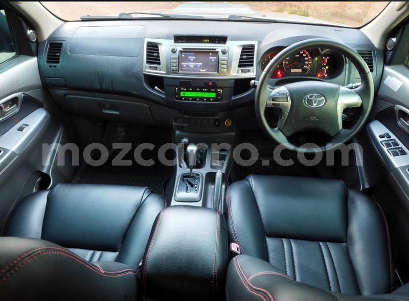 Big with watermark toyota hilux maputo maputo 42203