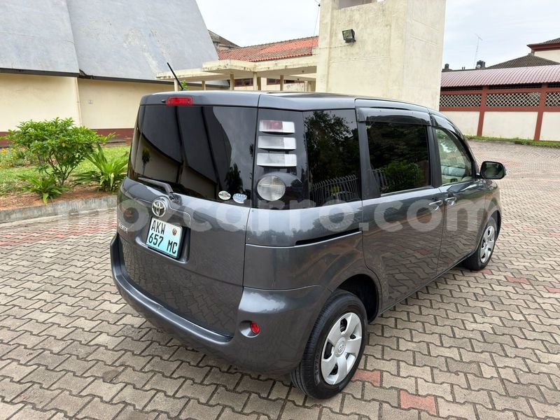 Big with watermark toyota sienta maputo maputo 42204