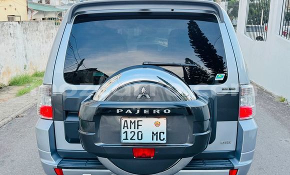 Tenga Tsaru Mitsubishi Pajero Zvimwe Mota in Maputo in Maputo Tenga Tsaru Mitsubishi Pajero Zvimwe Mota in Maputo in Maputo