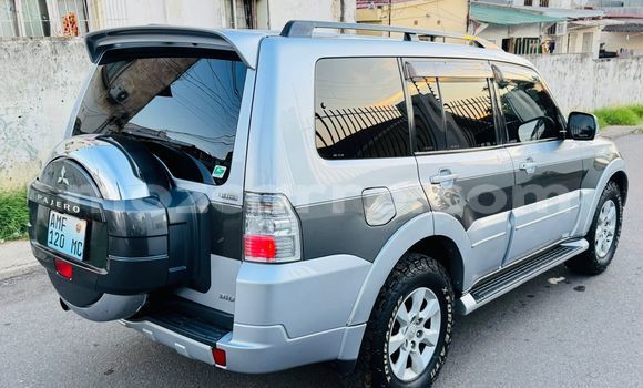 Tenga Tsaru Mitsubishi Pajero Zvimwe Mota in Maputo in Maputo Tenga Tsaru Mitsubishi Pajero Zvimwe Mota in Maputo in Maputo