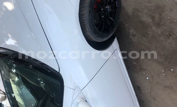 Tenga Tsaru Toyota Corolla Chena Mota in Maputo in Maputo Tenga Tsaru Toyota Corolla Chena Mota in Maputo in Maputo