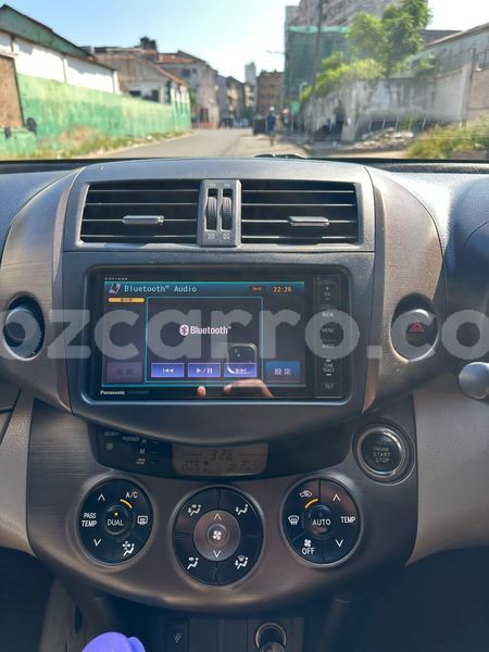 Big with watermark toyota vanguard maputo maputo 42216