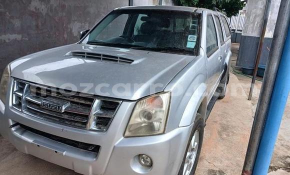 Buy Used Isuzu D-MAX Silver Car in Maputo in Maputo Buy Used Isuzu D-MAX Silver Car in Maputo in Maputo