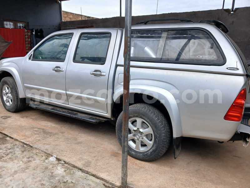 Big with watermark isuzu d max maputo maputo 42217