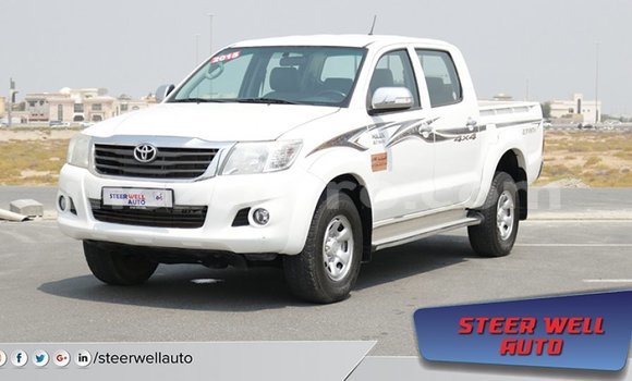 Nunua Imported Toyota Hilux Nyeupe Gari ndani ya Import - Dubai nchini Cabo Delgado Nunua Imported Toyota Hilux Nyeupe Gari ndani ya Import - Dubai nchini Cabo Delgado