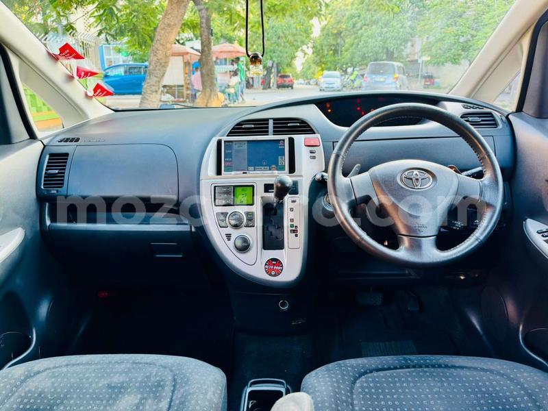 Big with watermark toyota ractis maputo maputo 42228