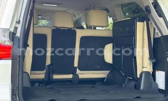 Comprar Usado Lexus LX 570 Branco Carro em Nampula em Nampula Comprar Usado Lexus LX 570 Branco Carro em Nampula em Nampula