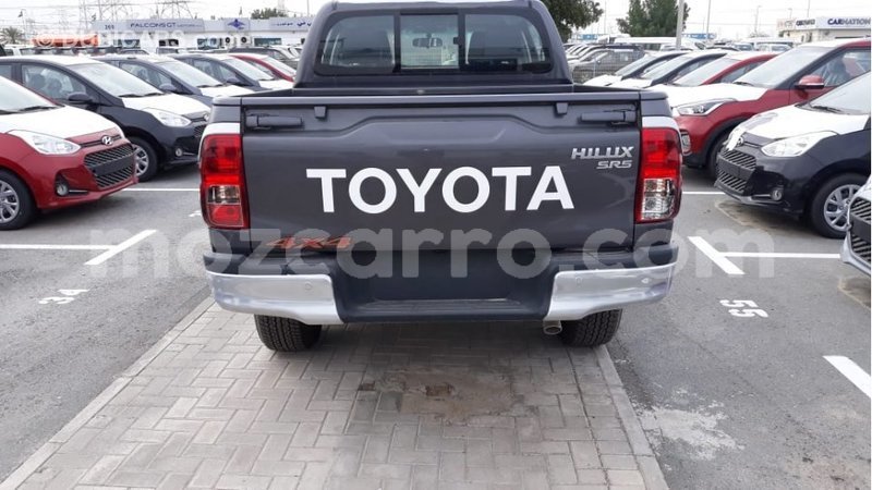 Big with watermark toyota hilux cabo delgado import dubai 6378