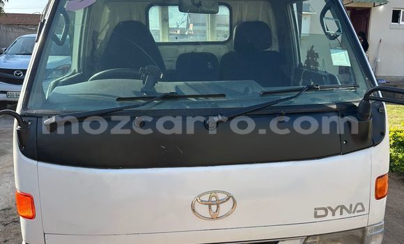 Nunua Ilio tumika Toyota Dyna Nyeupe Gari ndani ya Maputo nchini Maputo Nunua Ilio tumika Toyota Dyna Nyeupe Gari ndani ya Maputo nchini Maputo