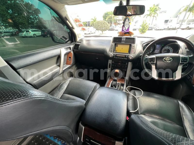 Big with watermark toyota land cruiser prado maputo maputo 42250