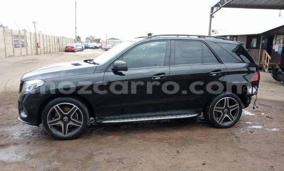 Tenga Tsaru Mercedes‒Benz ML-Class Nhema Mota in Beira in Sofala