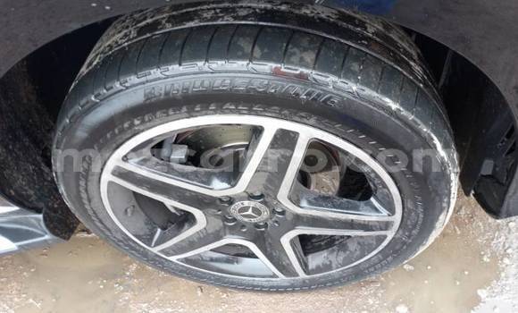 Buy Used Mercedes‒Benz ML-Class Black Car in Beira in Sofala Buy Used Mercedes‒Benz ML-Class Black Car in Beira in Sofala