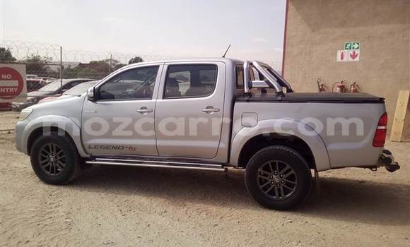 Buy Used Toyota Hilux Silver Car in Maputo in Maputo Buy Used Toyota Hilux Silver Car in Maputo in Maputo