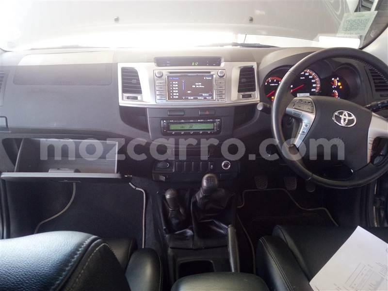 Big with watermark toyota hilux maputo maputo 42255