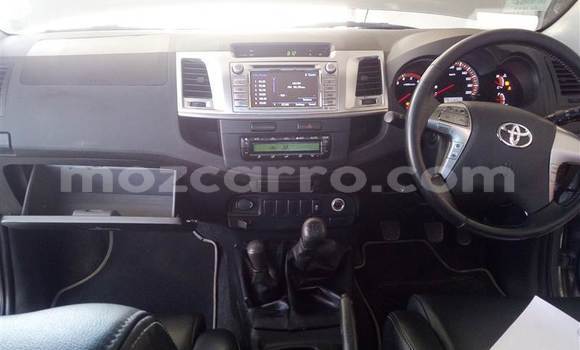 Buy Used Toyota Hilux Silver Car in Maputo in Maputo Buy Used Toyota Hilux Silver Car in Maputo in Maputo