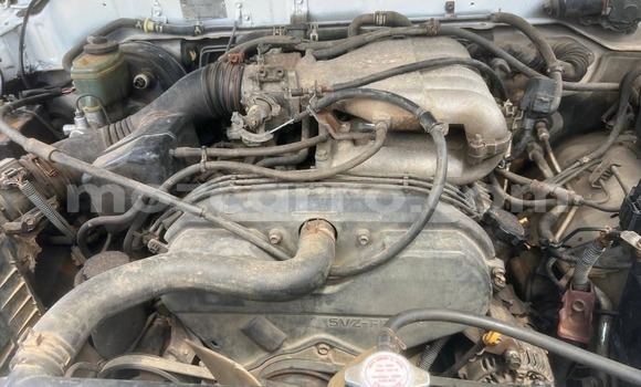 Comprar Usado Toyota Land Cruiser Prado Branco Carro em Maputo em Maputo Comprar Usado Toyota Land Cruiser Prado Branco Carro em Maputo em Maputo