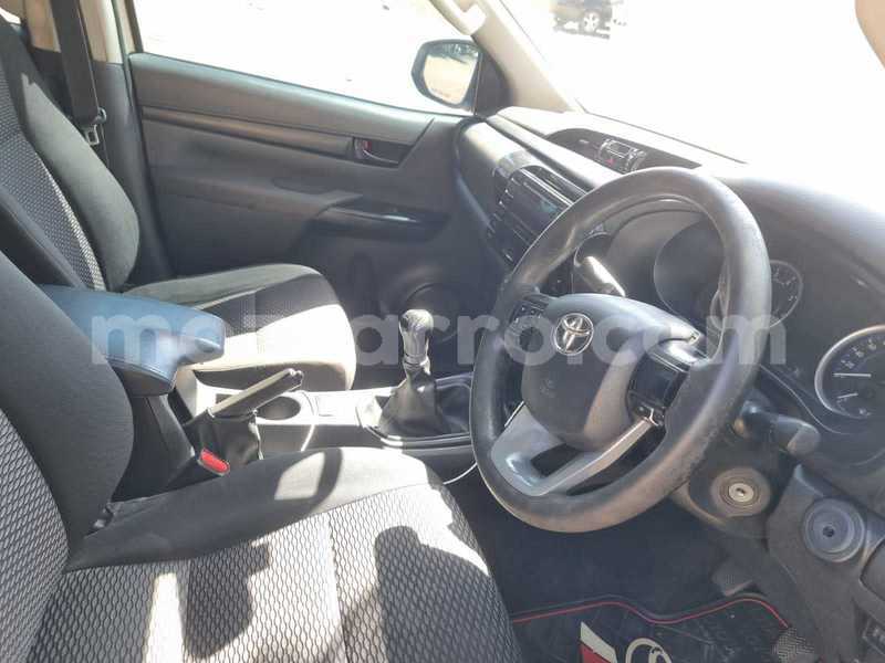 Big with watermark toyota hiluxe revo maputo maputo 42260