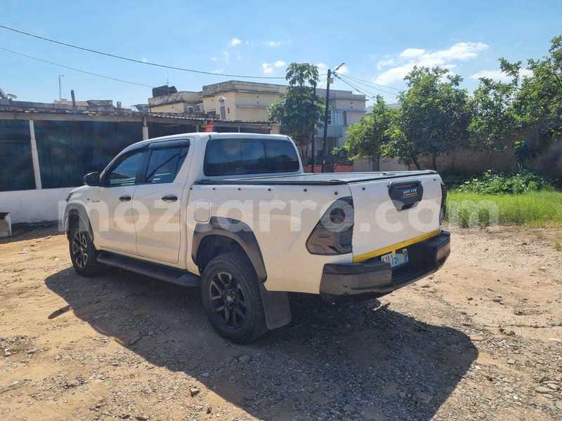 Big with watermark toyota hiluxe revo maputo maputo 42260