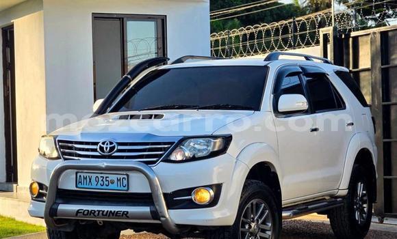 Comprar Usado Toyota Fortuner Branco Carro em Maputo em Maputo Comprar Usado Toyota Fortuner Branco Carro em Maputo em Maputo