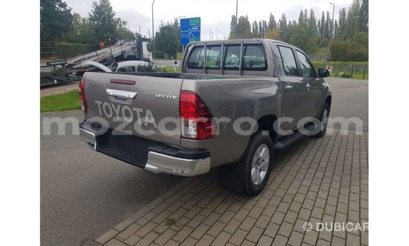 Comprar Importar Toyota Hilux De outros Carro em Import - Dubai em Cabo Delgado Comprar Importar Toyota Hilux De outros Carro em Import - Dubai em Cabo Delgado