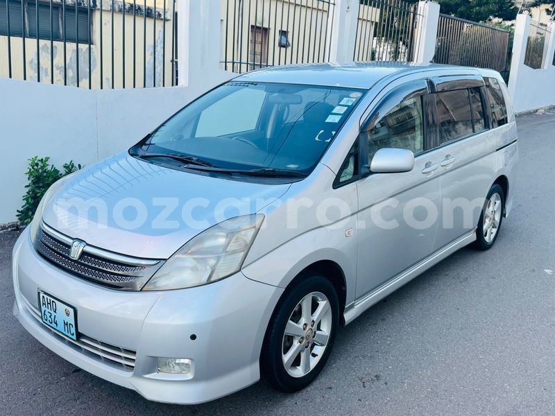 Big with watermark toyota isis maputo maputo 42271