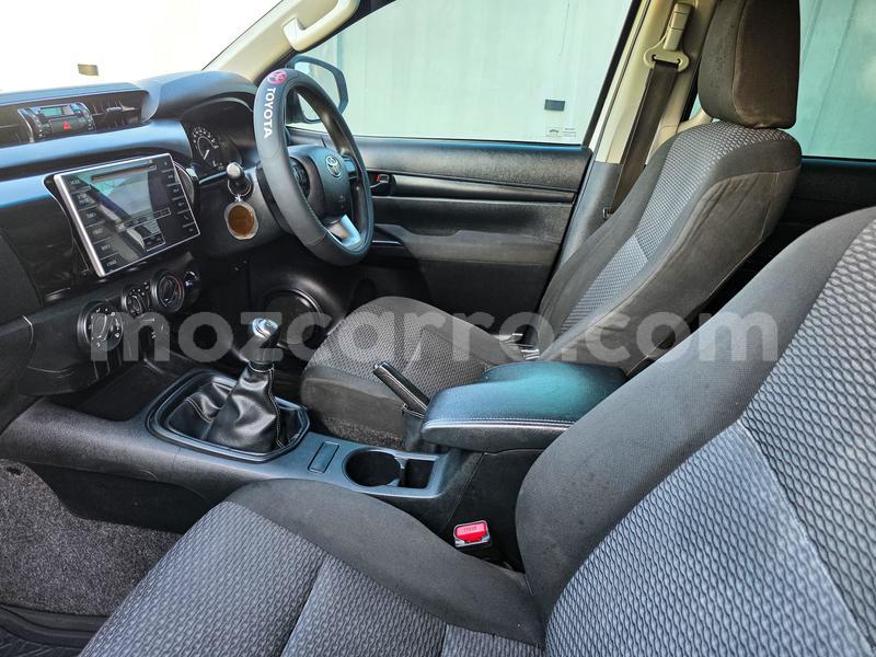 Big with watermark toyota hilux maputo maputo 42287