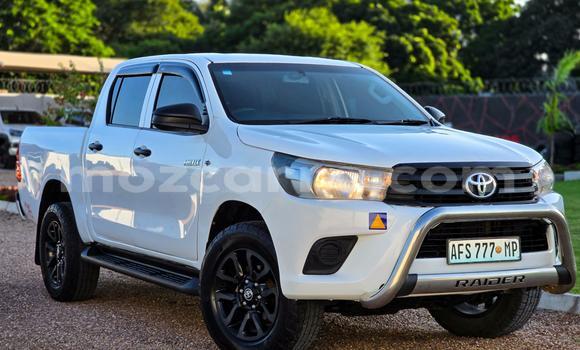 Buy Used Toyota Hilux White Car in Maputo in Maputo Buy Used Toyota Hilux White Car in Maputo in Maputo