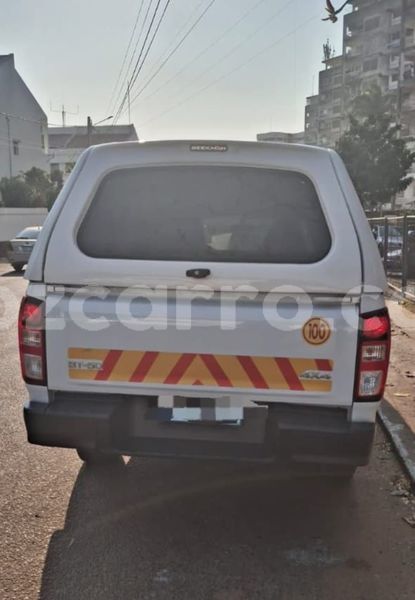 Big with watermark mazda bt 50 maputo maputo 42290