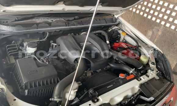 Tenga Tsaru Isuzu D-MAX Chena Mota in Maputo in Maputo Tenga Tsaru Isuzu D-MAX Chena Mota in Maputo in Maputo