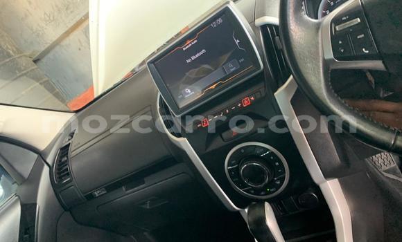 Tenga Tsaru Isuzu D-MAX Chena Mota in Maputo in Maputo Tenga Tsaru Isuzu D-MAX Chena Mota in Maputo in Maputo