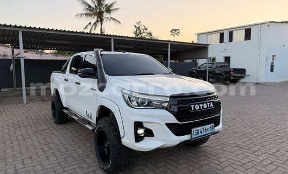 Tenga Tsaru Toyota Hilux Chena Mota in Maputo in Maputo Tenga Tsaru Toyota Hilux Chena Mota in Maputo in Maputo