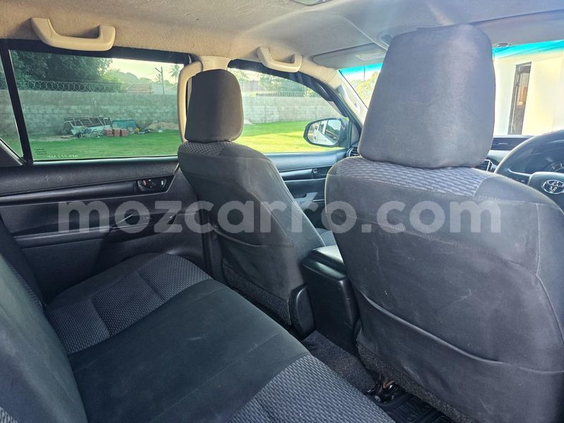 Big with watermark toyota hiluxe revo maputo maputo 42301