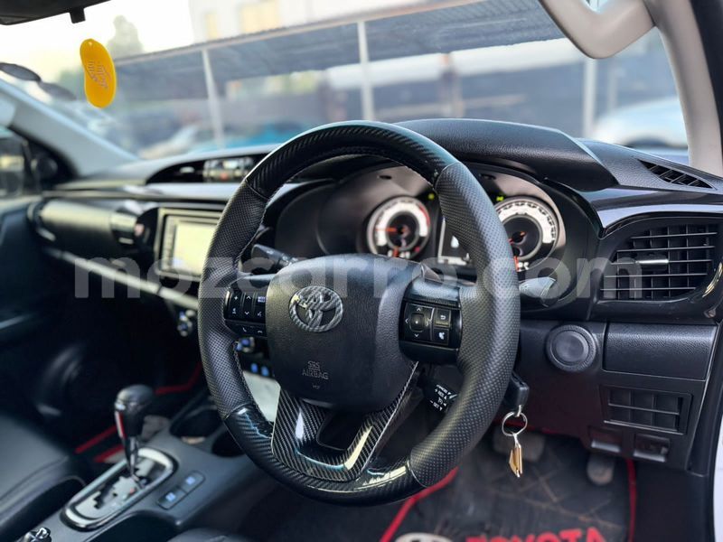 Big with watermark toyota hiluxe revo maputo maputo 42304