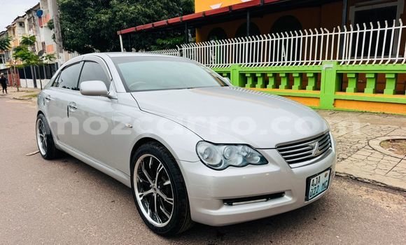 Comprar Usado Toyota Mark X Prata Carro em Maputo em Maputo