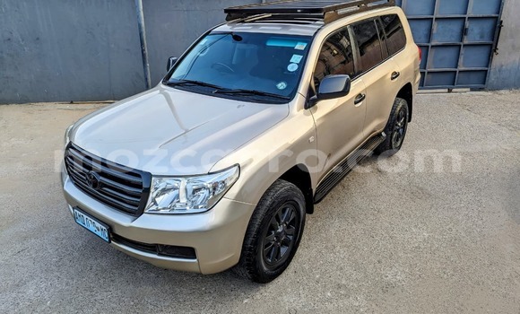 Comprar Usado Toyota Land Cruiser Other Carro em Maputo em Maputo