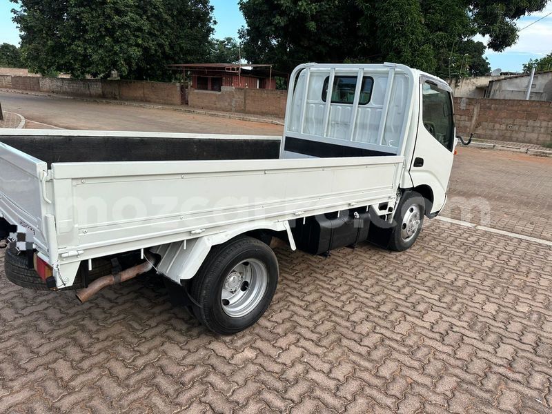 Big with watermark toyota dyna maputo maputo 42369