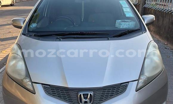 Buy Used Honda Fit Silver Car in Maputo in Maputo