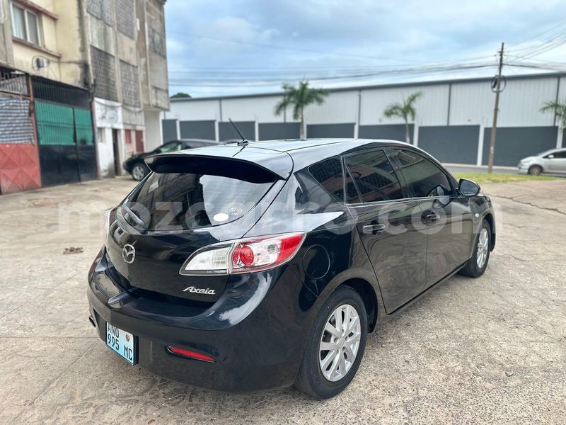 Big with watermark mazda axela maputo maputo 42383