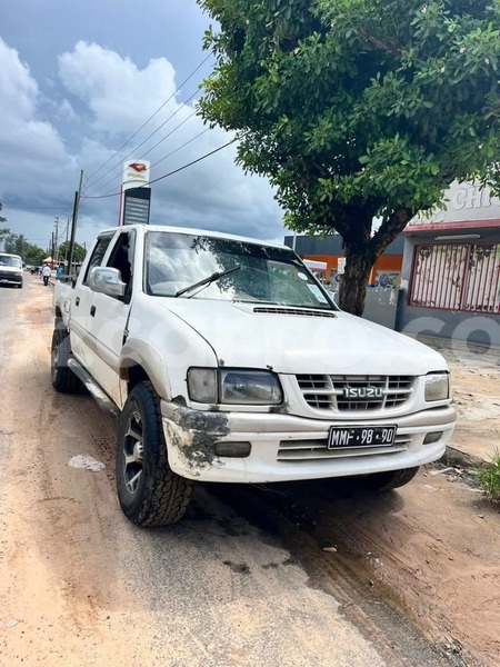 Big with watermark isuzu kb maputo maputo 42392
