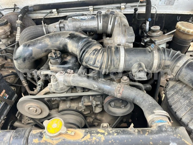 Big with watermark isuzu kb maputo maputo 42392