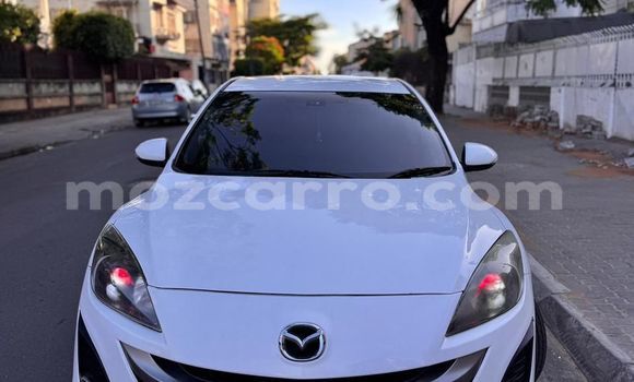 Buy Used Mazda Axela White Car in Maputo in Maputo Buy Used Mazda Axela White Car in Maputo in Maputo