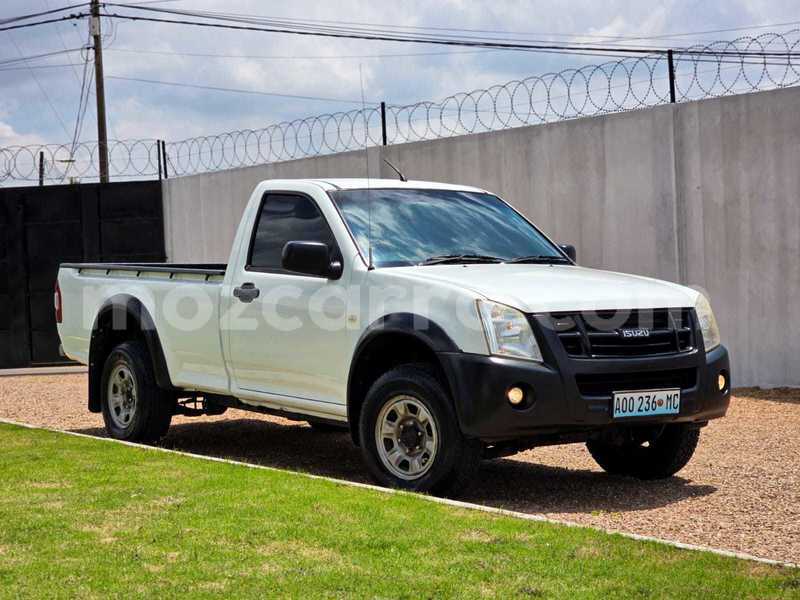 Big with watermark isuzu d max maputo maputo 42405