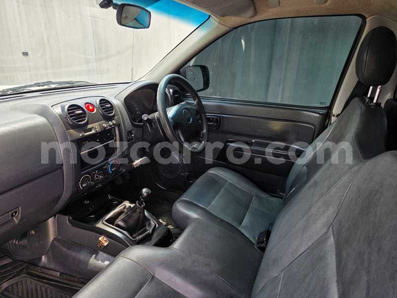 Big with watermark isuzu d max maputo maputo 42405