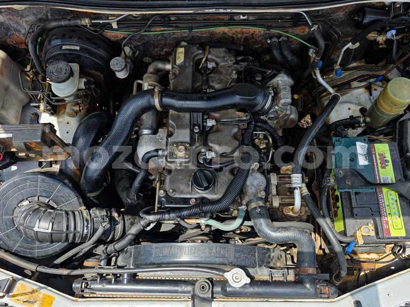 Big with watermark isuzu d max maputo maputo 42405