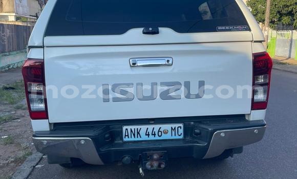 Buy Used Isuzu D-MAX White Car in Maputo in Maputo Buy Used Isuzu D-MAX White Car in Maputo in Maputo