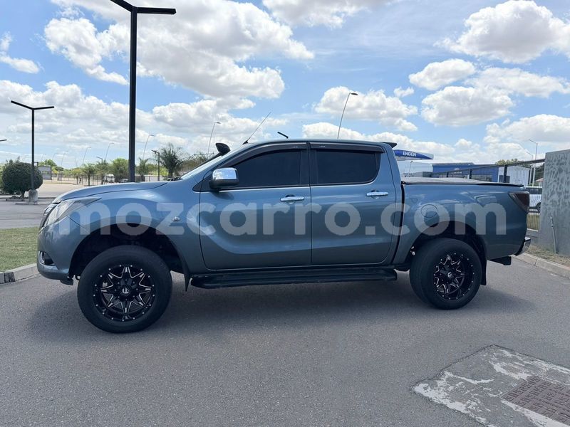 Big with watermark mazda bt 50 maputo maputo 42411