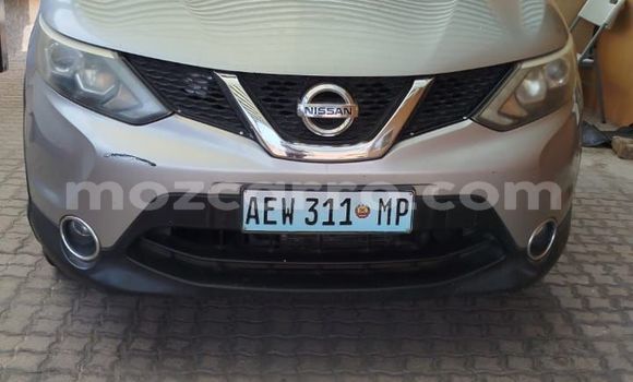 Tenga Tsaru Nissan Qashqai Zvimwe Mota in Maputo in Maputo Tenga Tsaru Nissan Qashqai Zvimwe Mota in Maputo in Maputo