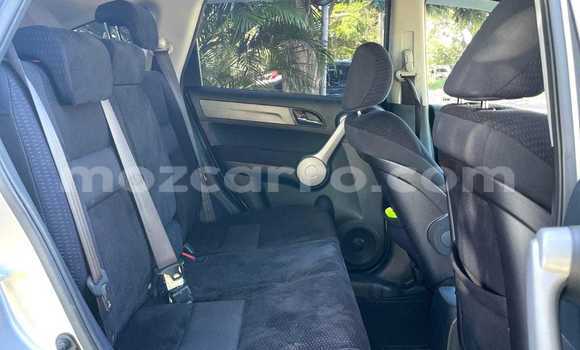 Buy Used Honda CR-V White Car in Maputo in Maputo Buy Used Honda CR-V White Car in Maputo in Maputo