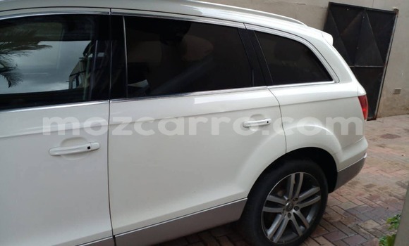 Buy Used Audi Q7 White Car in Maputo in Maputo Buy Used Audi Q7 White Car in Maputo in Maputo